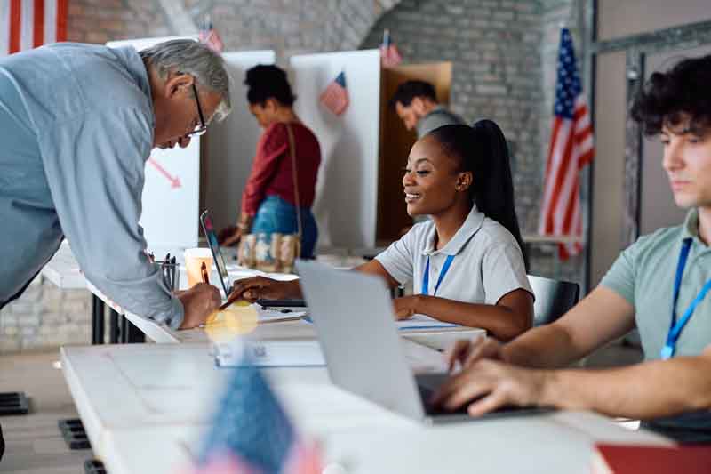 Man casting his ballot at election day